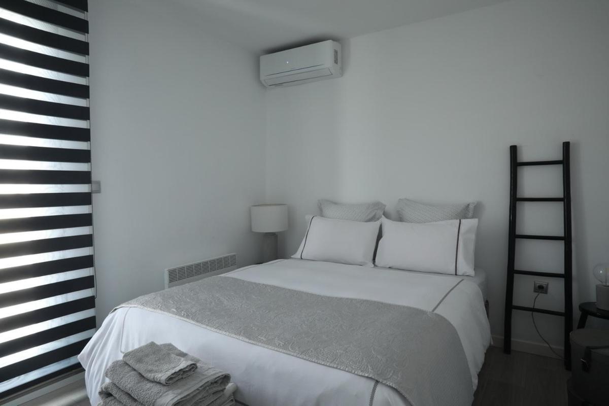 Leoforos 28Is Oktovriou Apartman Szaloniki Kültér fotó