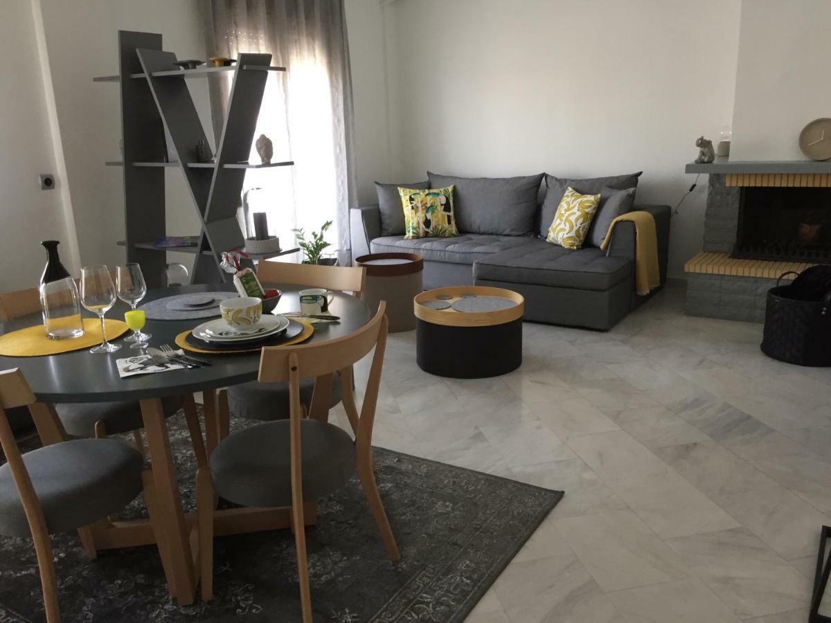 Leoforos 28Is Oktovriou Apartman Szaloniki Kültér fotó