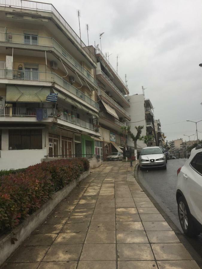 Leoforos 28Is Oktovriou Apartman Szaloniki Kültér fotó